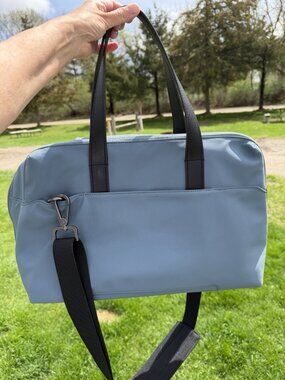 AWAY The Everywhere Bag in Coast Blue full wraparound zip opening shoulder strap